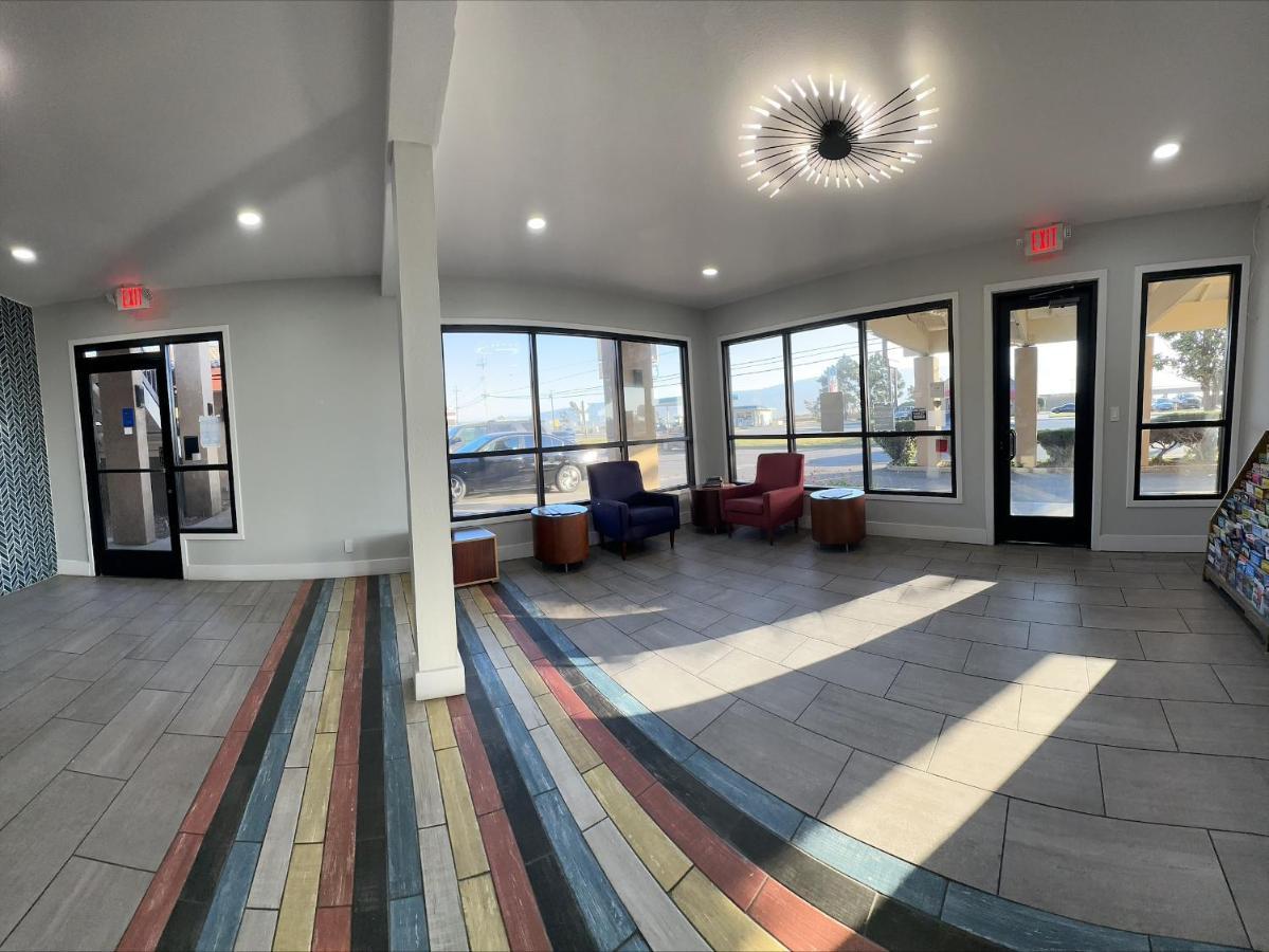 Motel 6 Soledad, Ca Eksteriør billede