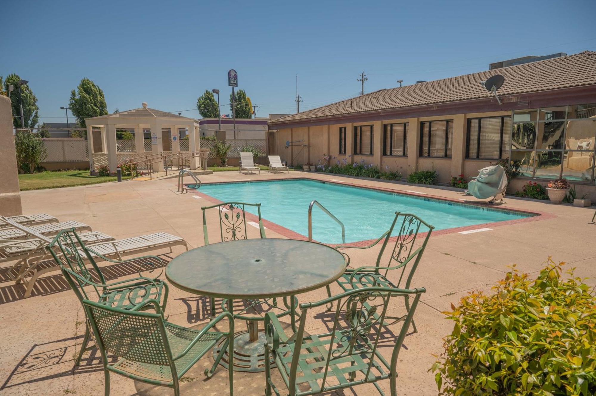 Motel 6 Soledad, Ca Eksteriør billede
